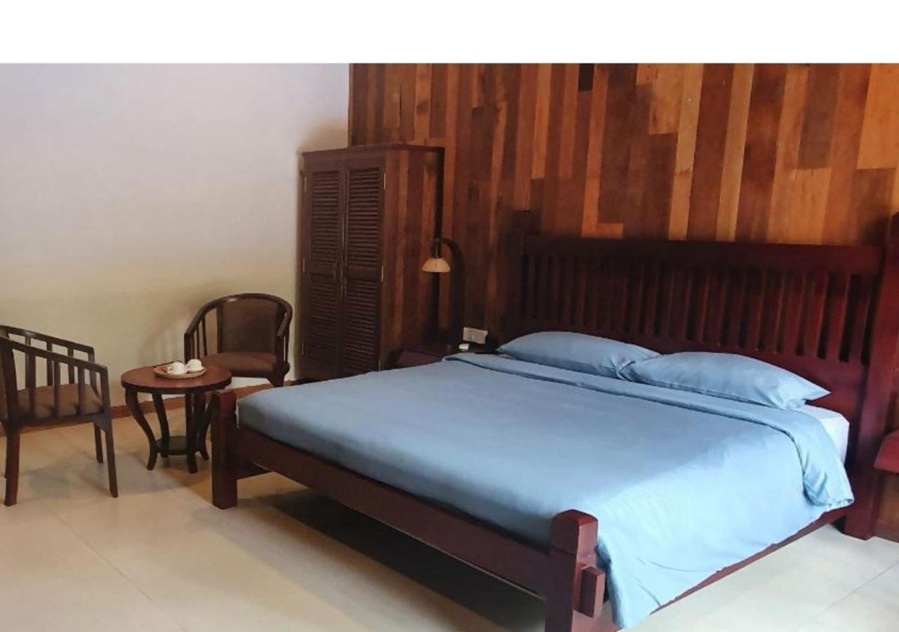 Three Little Birds Hotel Siem Reap Bagian luar foto