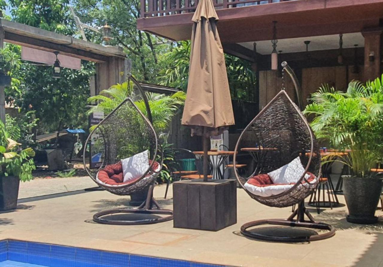 Three Little Birds Hotel Siem Reap Bagian luar foto