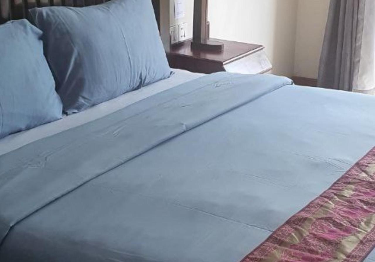 Three Little Birds Hotel Siem Reap Bagian luar foto