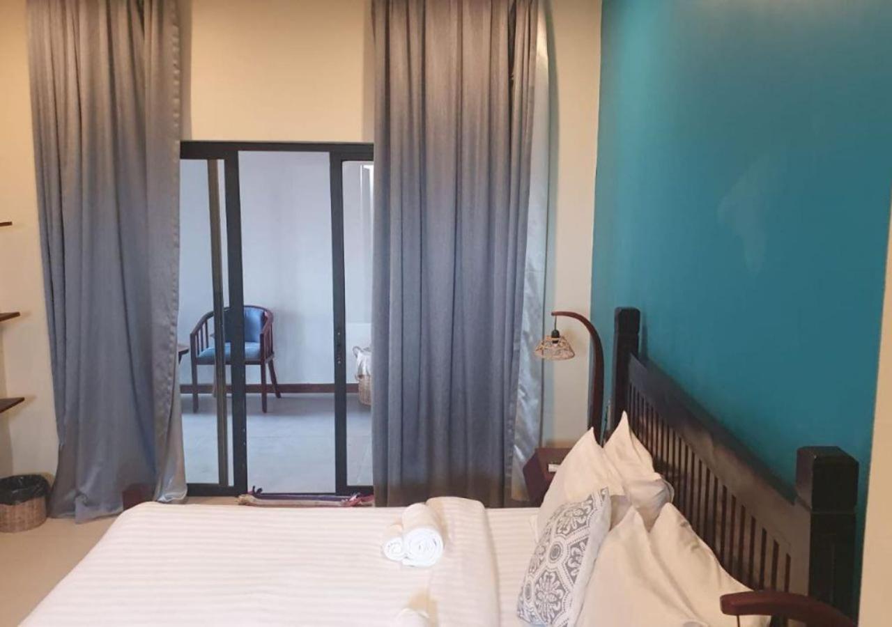 Three Little Birds Hotel Siem Reap Bagian luar foto