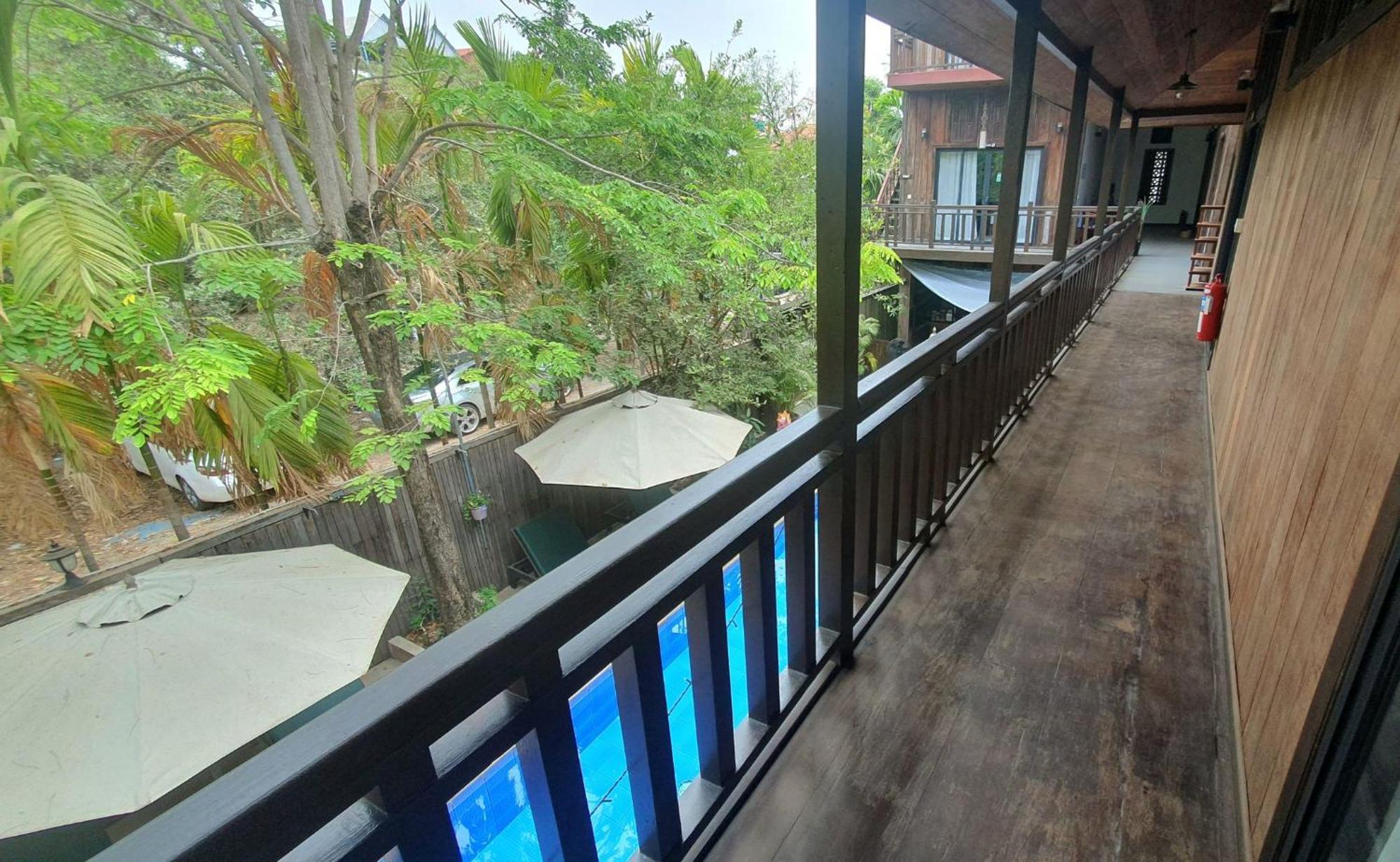 Three Little Birds Hotel Siem Reap Bagian luar foto
